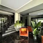 Sa Apartments! 150m To The Cleopatra Апартаменти