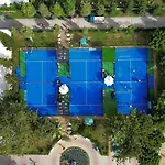 Апартаменти Sa Apartments! 150m To The Cleopatra Аланія