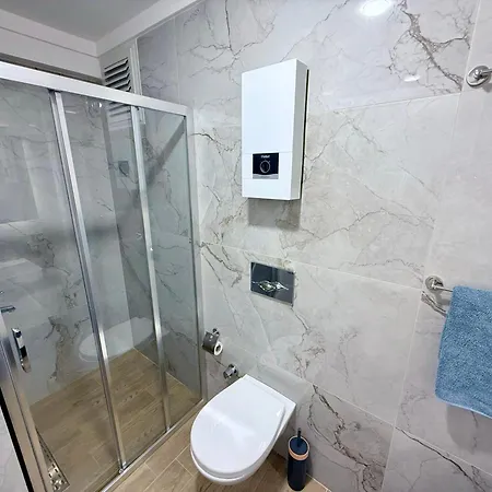 Sa Apartments! 150m To The Cleopatra