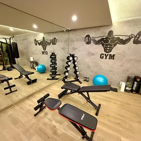 Sa Apartments! 150m To The Cleopatra Daire *