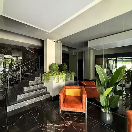 Sa Apartments! 150m To The Cleopatra Apartment