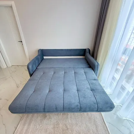 Sa Apartments! 150m To The Cleopatra Daire