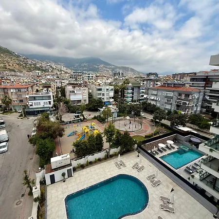 Sa Apartments! 150m To The Cleopatra Daire Alanya