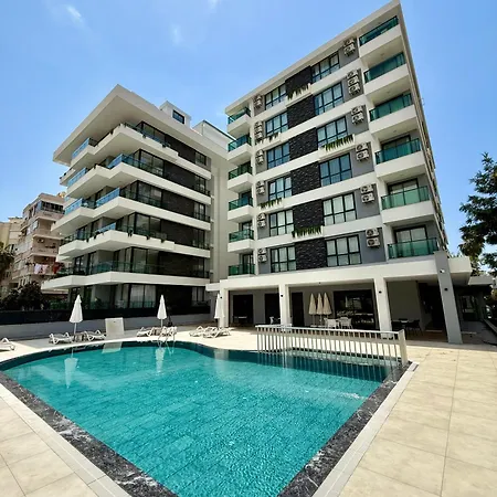 Sa Apartments! 150m To The Cleopatra Apartment