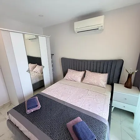 Sa Apartments! 150m To The Cleopatra Lejlighed *
