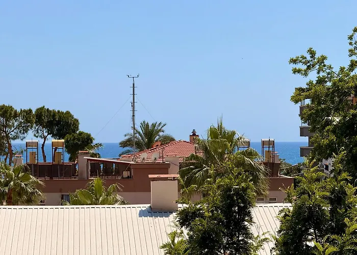 Lägenhet Sa Apartments! 150m To The Cleopatra Alanya