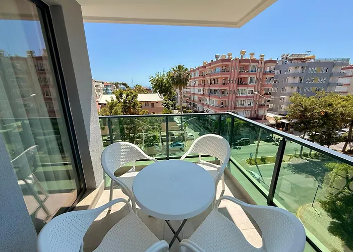 Lägenhet Sa Apartments! 150m To The Cleopatra Alanya