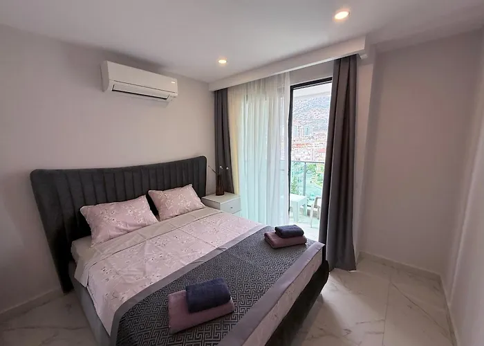 Sa Apartments! 150m To The Cleopatra