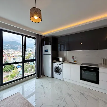 Sa Apartments! 150m To The Cleopatra * Alanya