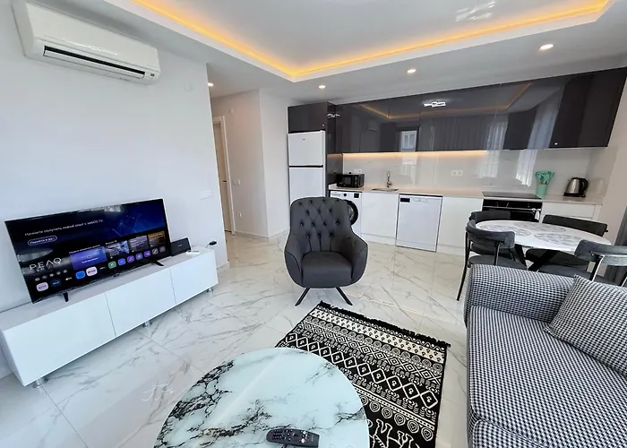 Sa Apartments! 150m To The Cleopatra * Alanya